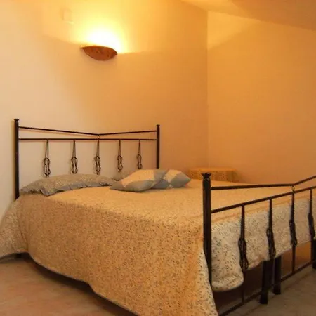 Tea Isola Dino - & - A Mare Hotel 3*