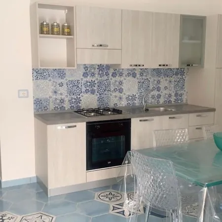 Tea Isola Dino - & - A Mare