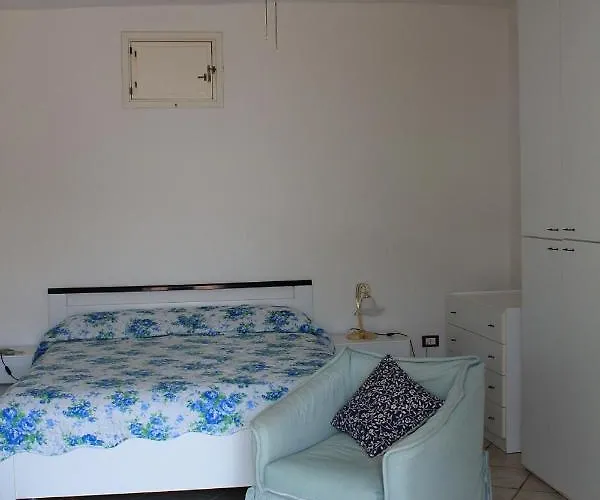 Tea Isola Dino - & - A Mare