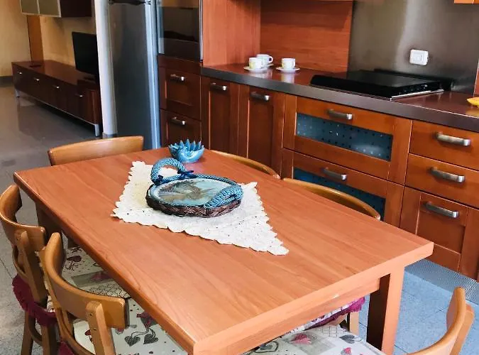 Tea Isola Dino - & - A Mare 3*