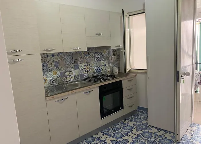 Tea Isola Dino - & - A Mare Hotel 3*